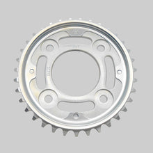 Load image into Gallery viewer, Honda Dax 125  ( 2022-) Kettenrad 35 Z ( +1 ) Tuning " Original Honda "