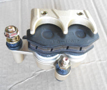 Load image into Gallery viewer, Honda MBX 80 / 125 ( 83-87 )  Bremssattel Brake Caliper vorne " Erstausrüster " Sonderposten